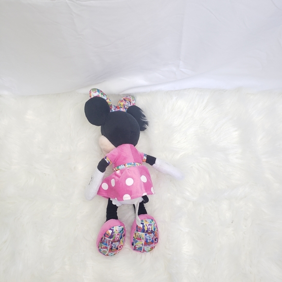 Minie mouse Plushie Disney - Picture 5 of 7